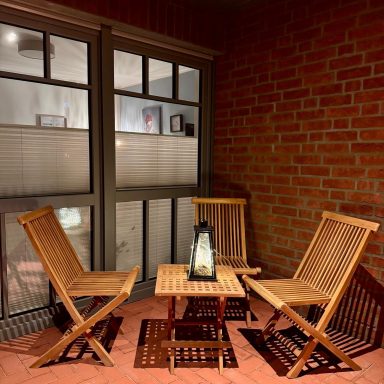 beleuchtete Loggia