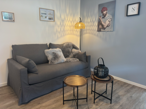 Wohnzimmer mit Schlafcouch