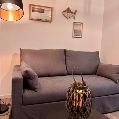 Wohnzimmer mit Schlafcouch